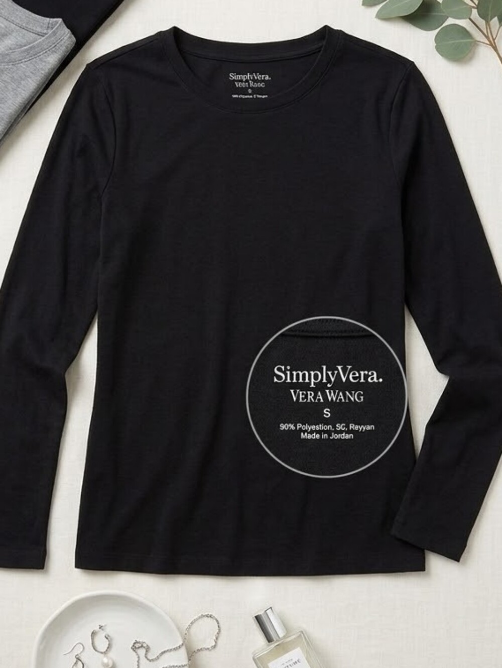 Simply Vera Vera Wang Black Long-Sleeve Crewneck Tee